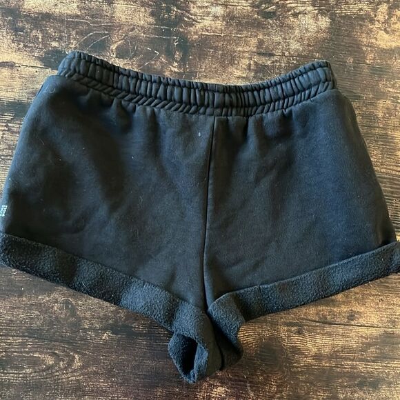 WeWoreWhat • Black pull on rolled sweat shorts - Picture 8 of 8